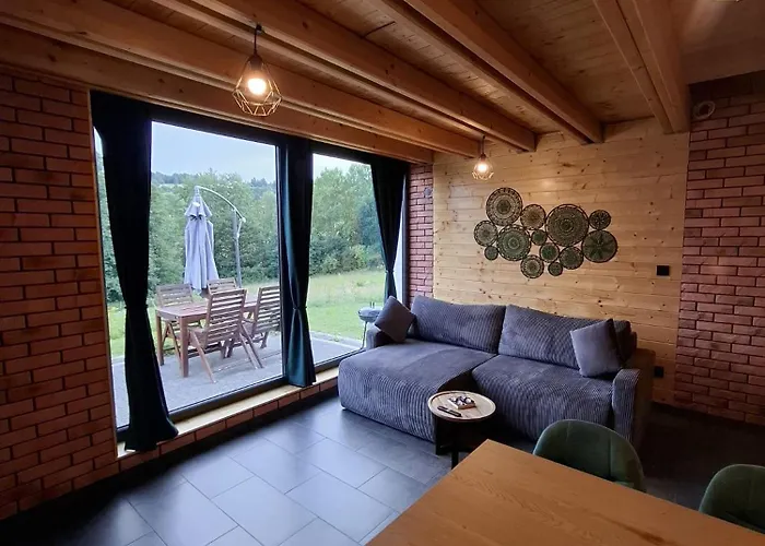 Maraska House Дом отдыха Каменна-Гура